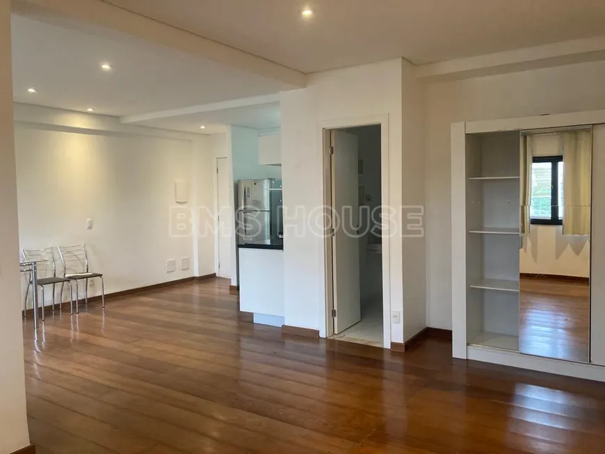 Foto 1 de Apartamento com 1 Quarto à venda, 66m² em Granja Viana, Cotia