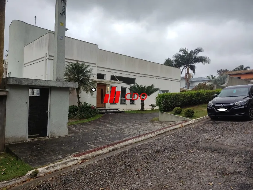 Foto 1 de Casa de Condomínio com 5 Quartos à venda, 700m² em Chacara da Lagoa, Itapecerica da Serra