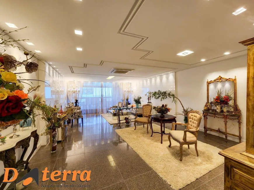 Foto 1 de Apartamento com 4 Quartos à venda, 485m² em Praia da Costa, Vila Velha