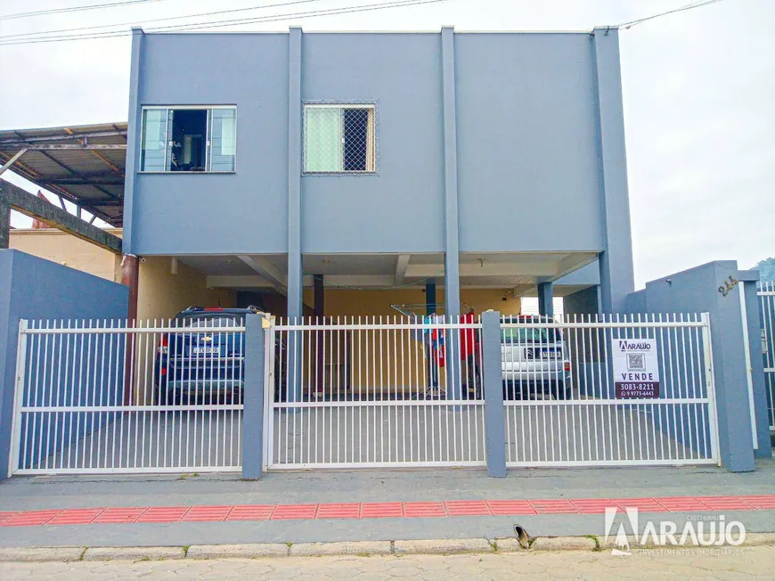Foto 1 de Apartamento com 2 Quartos à venda, 56m² em Espinheiros, Itajaí