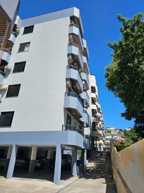 Foto 1 de Apartamento com 3 Quartos à venda, 120m² em Estreito, Florianópolis