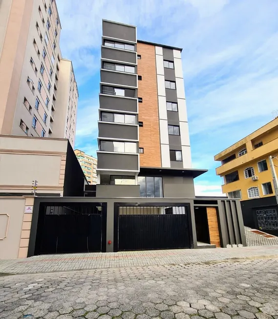 Foto 1 de Apartamento com 3 Quartos à venda, 81m² em Saguaçú, Joinville