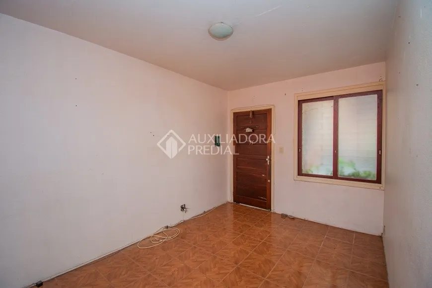 Foto 1 de Apartamento com 2 Quartos para alugar, 55m² em Rubem Berta, Porto Alegre
