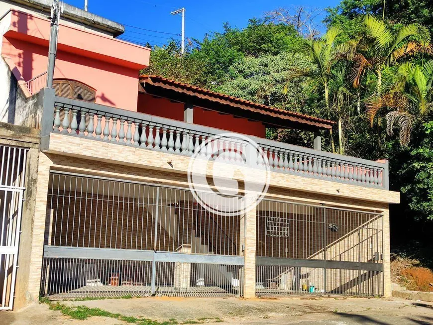 Foto 1 de Sobrado com 3 Quartos à venda, 127m² em Jardim Petropolis, Cotia