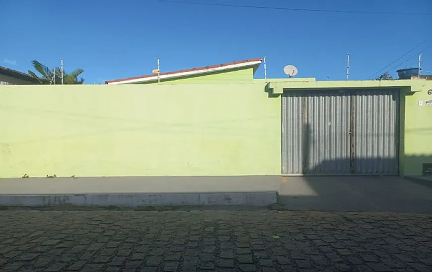 Foto 1 de Casa com 3 Quartos à venda, 180m² em Vida Nova, Parnamirim