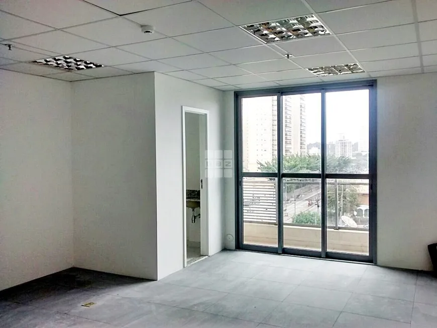 Foto 1 de Sala Comercial à venda, 36m² em Vila Cordeiro, São Paulo