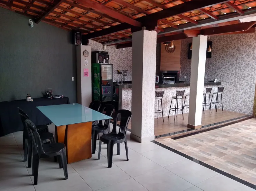 Foto 1 de Casa com 3 Quartos à venda, 235m² em Jaqueline, Belo Horizonte
