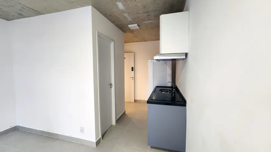Foto 1 de Apartamento com 1 Quarto para alugar, 26m² em Higienópolis, São Paulo