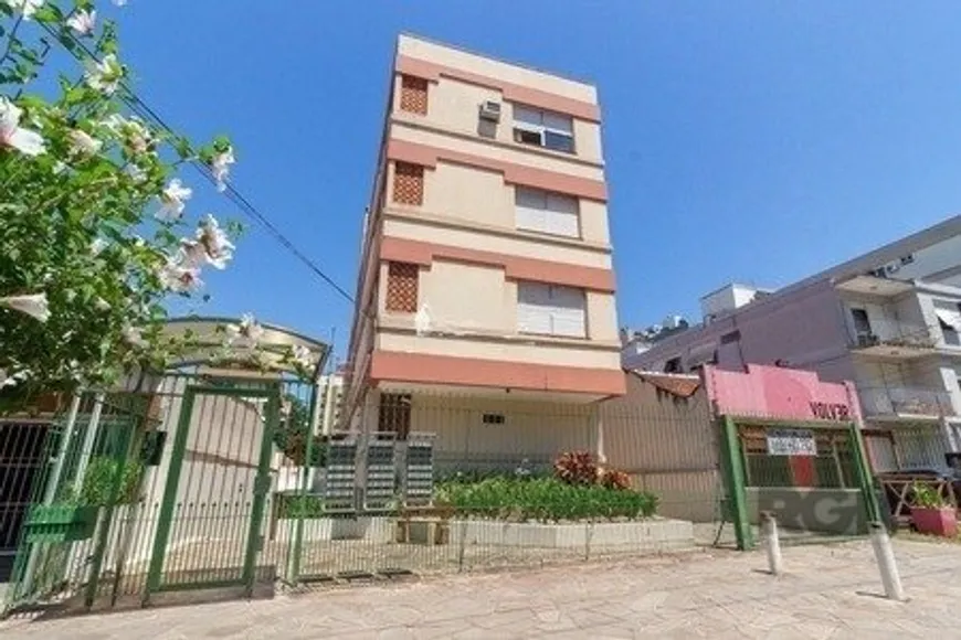 Foto 1 de Apartamento com 1 Quarto à venda, 30m² em Petrópolis, Porto Alegre