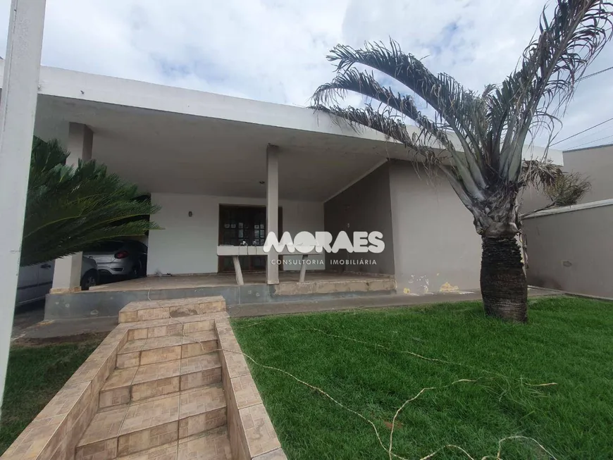 Foto 1 de Casa com 3 Quartos para alugar, 220m² em Vila Cardia, Bauru