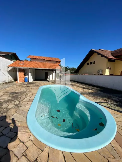 Foto 1 de Casa com 3 Quartos à venda, 280m² em Água Verde, Blumenau
