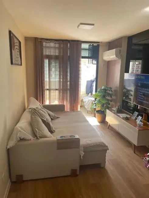 Foto 1 de Apartamento com 2 Quartos à venda, 71m² em Icaraí, Niterói