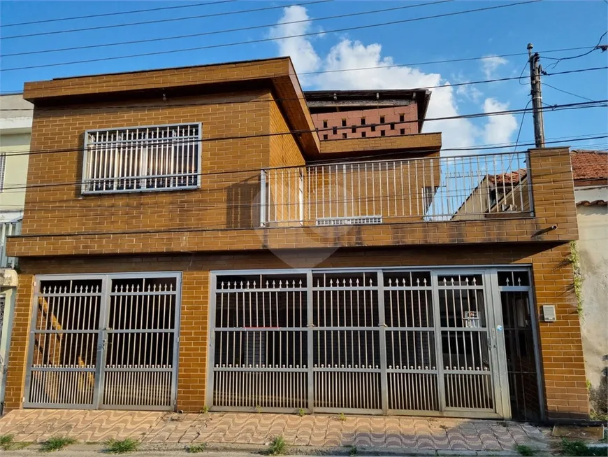 Foto 1 de Casa com 3 Quartos à venda, 225m² em Vila Ivg, São Paulo