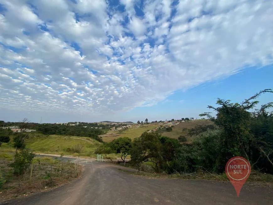 Foto 1 de Lote/Terreno à venda, 360m² em Silva Prado, Brumadinho