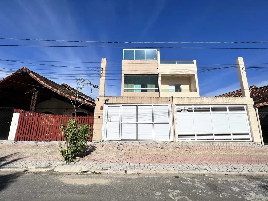 Foto 1 de Casa com 3 Quartos à venda, 178m² em Mirim, Praia Grande