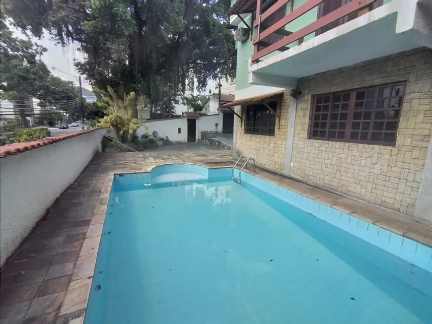 Foto 1 de Casa de Condomínio com 5 Quartos à venda, 364m² em Pechincha, Rio de Janeiro