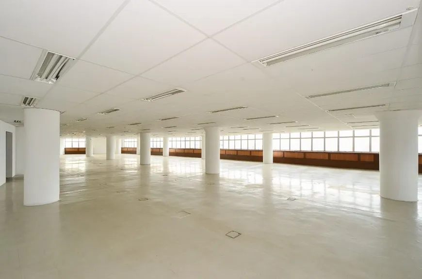 Foto 1 de Sala Comercial à venda, 930m² em República, São Paulo