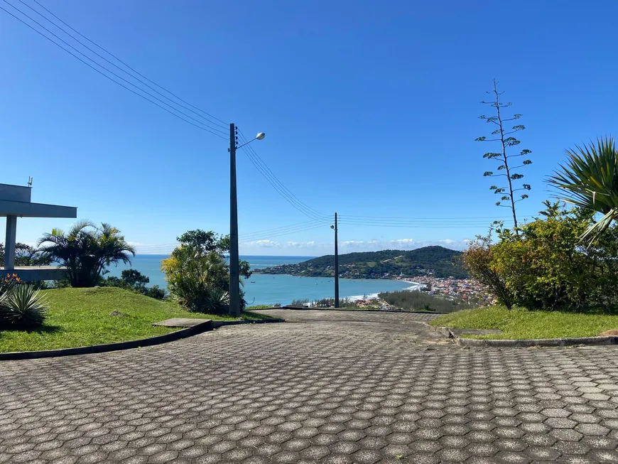 Foto 1 de Lote/Terreno à venda, 2000m² em Morrinhos, Garopaba