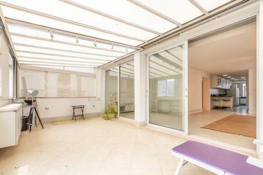 Foto 1 de Apartamento com 2 Quartos para alugar, 126m² em Jardim Paulistano, São Paulo
