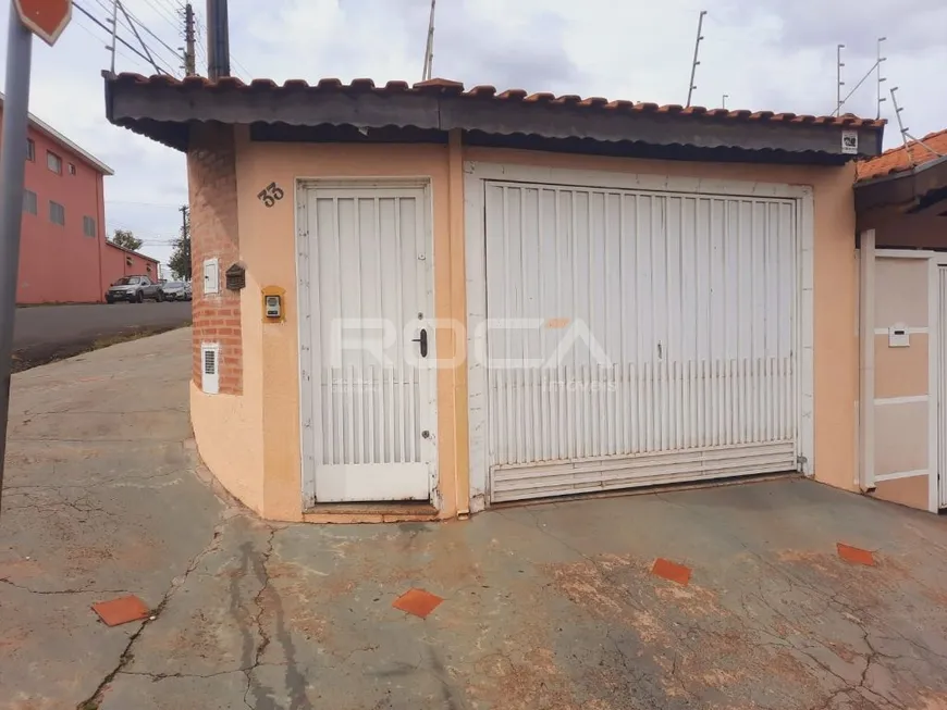 Foto 1 de Casa com 2 Quartos à venda, 59m² em Jardim Pacaembu, São Carlos