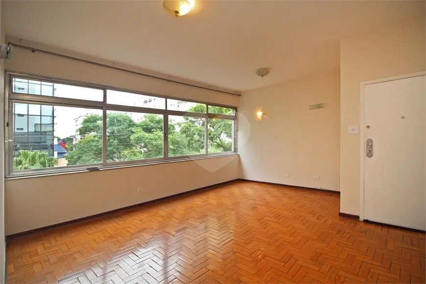 Foto 1 de Apartamento com 3 Quartos à venda, 105m² em Itaim Bibi, São Paulo