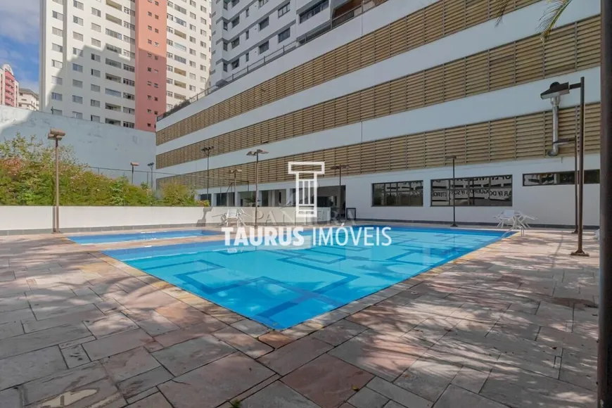 Foto 1 de Apartamento com 3 Quartos à venda, 210m² em Vila Gilda, Santo André