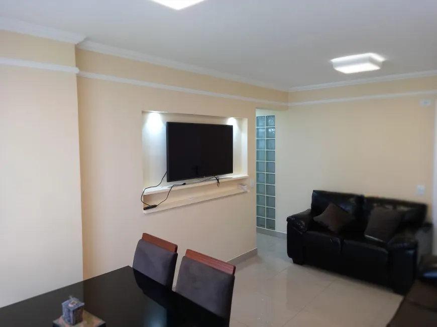 Foto 1 de Apartamento com 2 Quartos para alugar, 60m² em Pitangueiras, Guarujá