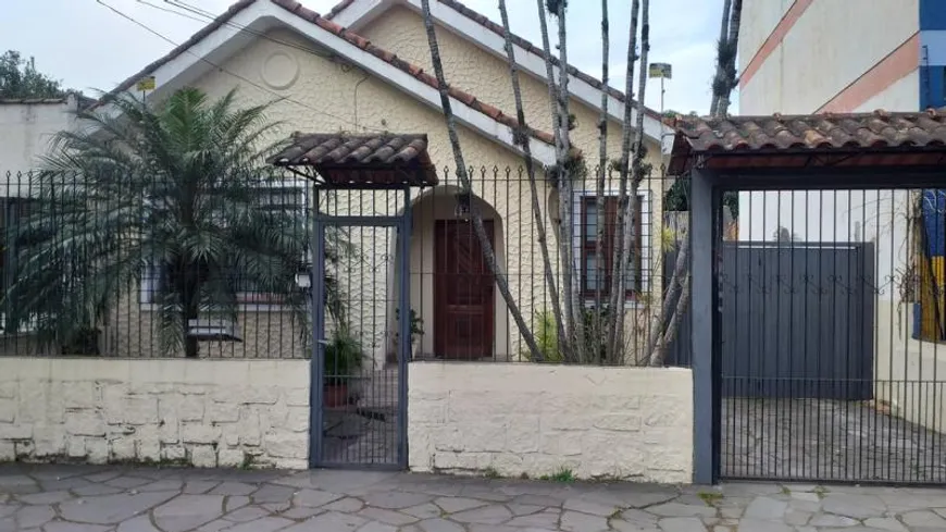 Foto 1 de Casa com 3 Quartos à venda, 156m² em Nonoai, Porto Alegre