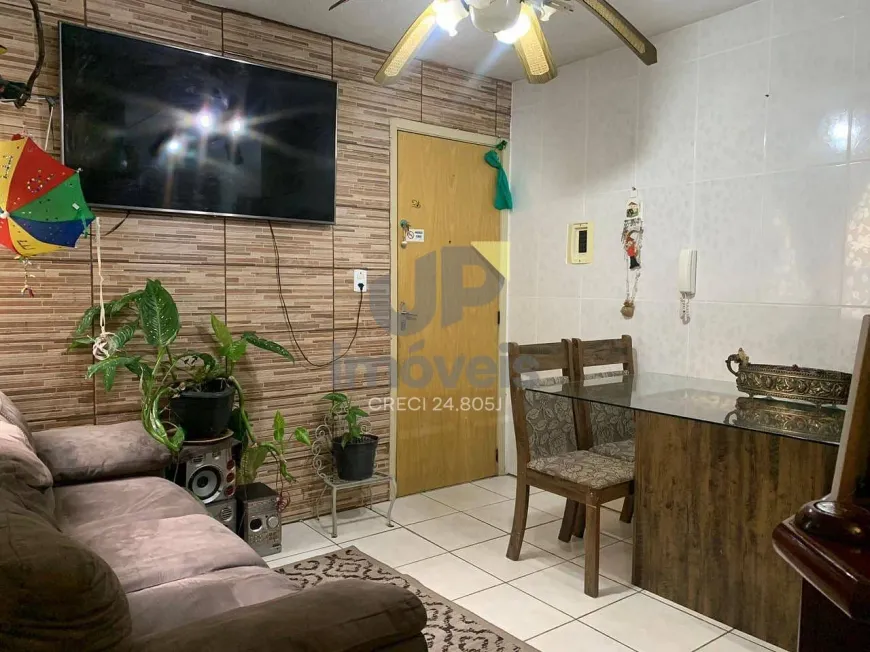 Foto 1 de Apartamento com 2 Quartos à venda, 43m² em São Gonçalo , Pelotas