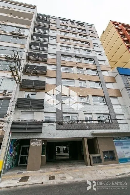 Foto 1 de Apartamento com 2 Quartos à venda, 58m² em Cidade Baixa, Porto Alegre