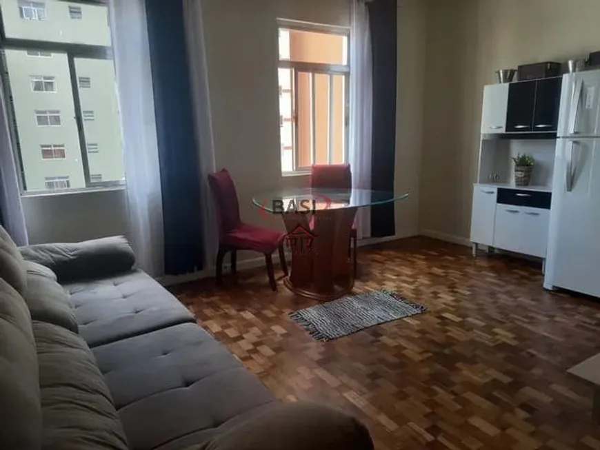 Foto 1 de Apartamento com 1 Quarto à venda, 47m² em Centro, Curitiba