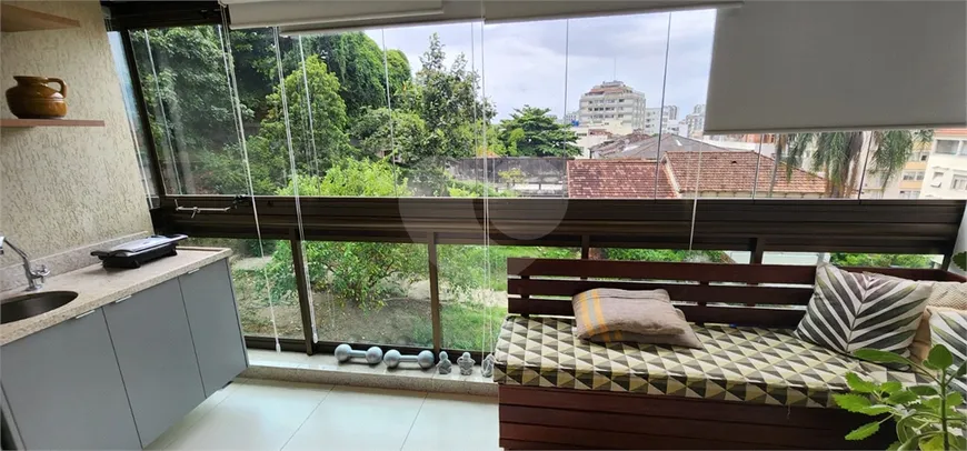 Foto 1 de Apartamento com 2 Quartos à venda, 66m² em Tijuca, Rio de Janeiro