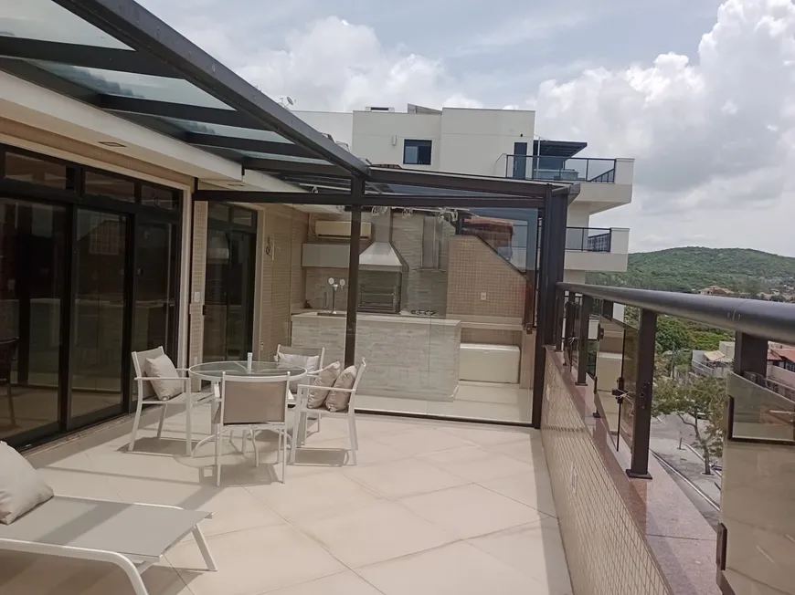 Foto 1 de Apartamento com 2 Quartos à venda, 180m² em Passagem, Cabo Frio
