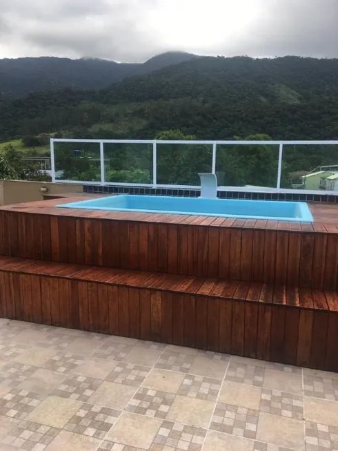 Foto 1 de Casa com 1 Quarto à venda, 240m² em Bangu, Rio de Janeiro