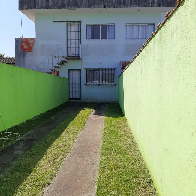 Foto 1 de Casa com 2 Quartos à venda, 51m² em Jardim Grandesp, Itanhaém