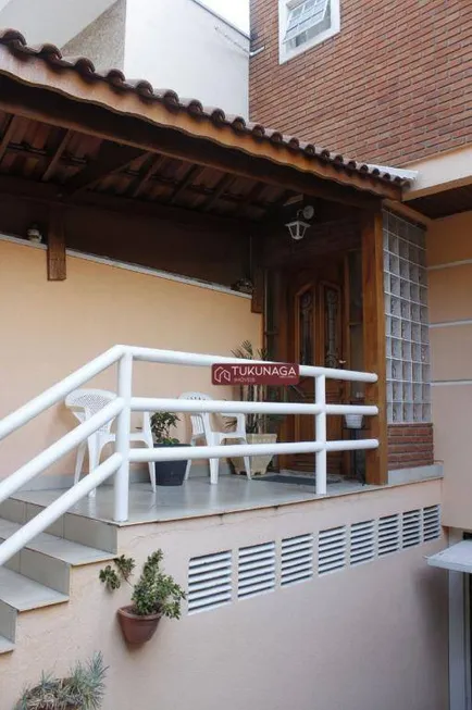 Foto 1 de Casa com 3 Quartos à venda, 150m² em Vila Leonor, São Paulo