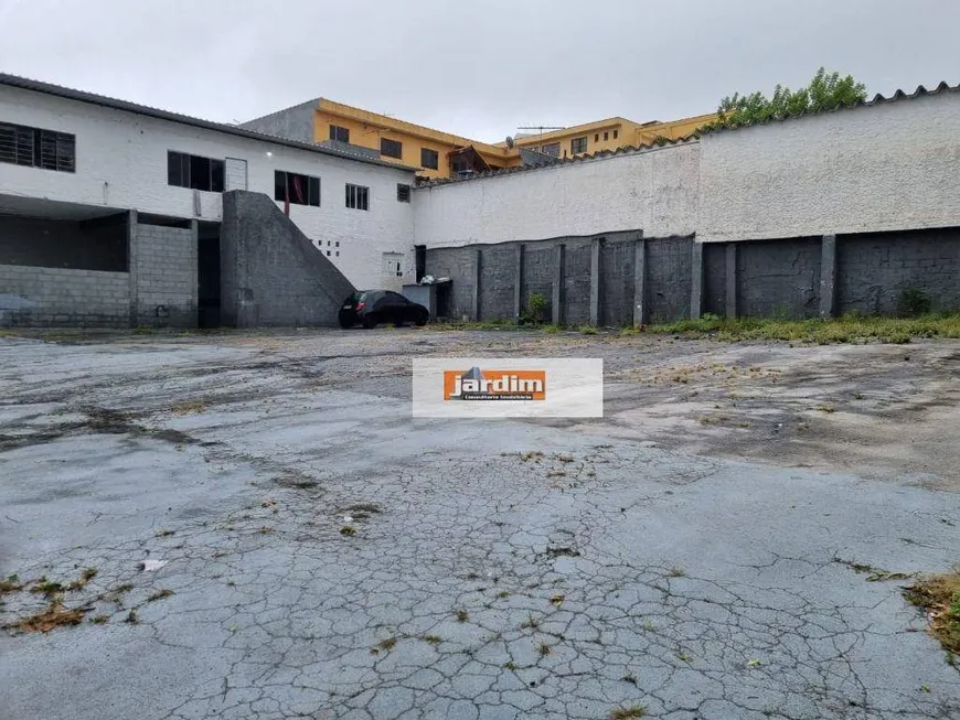 Foto 1 de Galpão/Depósito/Armazém para alugar, 200m² em Taboão, São Bernardo do Campo