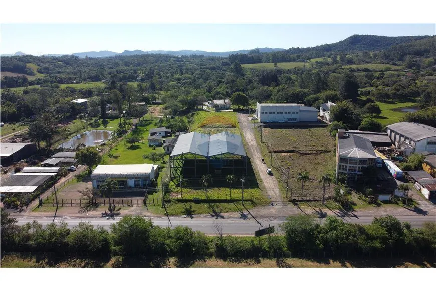 Foto 1 de Galpão/Depósito/Armazém à venda, 5475m² em Parque Itacolomi, Gravataí