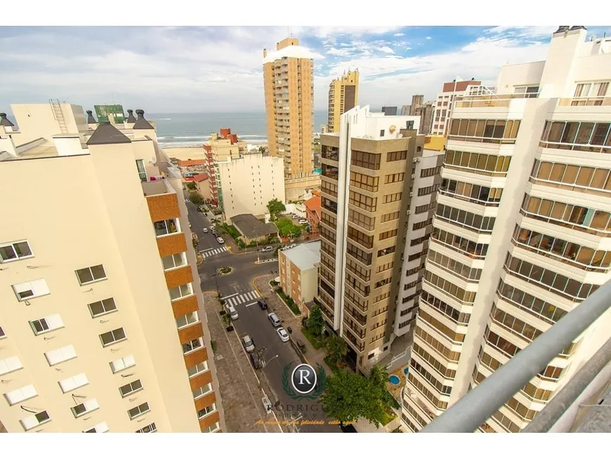 Foto 1 de Apartamento com 2 Quartos para alugar, 78m² em Centro, Torres