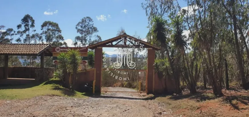 Foto 1 de Fazenda/Sítio à venda, 2822m² em Dos Cubas, Piracaia