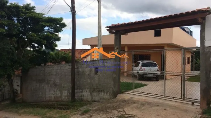 Foto 1 de Casa com 4 Quartos à venda, 180m² em Aralú, Santa Isabel