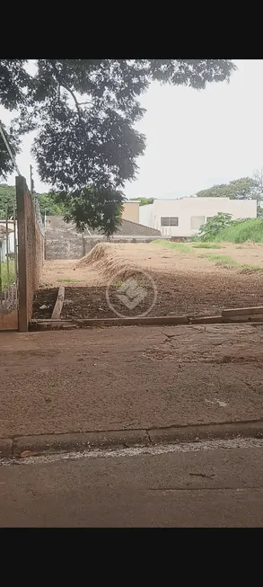 Foto 1 de Lote/Terreno à venda, 560m² em Vila Morangueira, Maringá