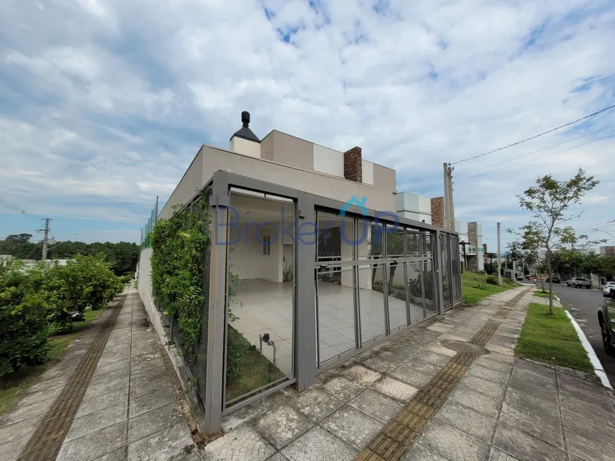 Foto 1 de Casa de Condomínio com 3 Quartos à venda, 180m² em Lomba do Pinheiro, Porto Alegre