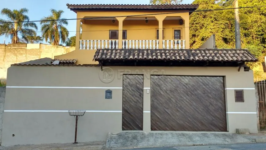 Foto 1 de Casa com 4 Quartos à venda, 250m² em Jardim Colinas, Jacareí