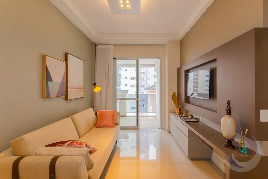 Foto 1 de Apartamento com 3 Quartos à venda, 83m² em Centro, Florianópolis