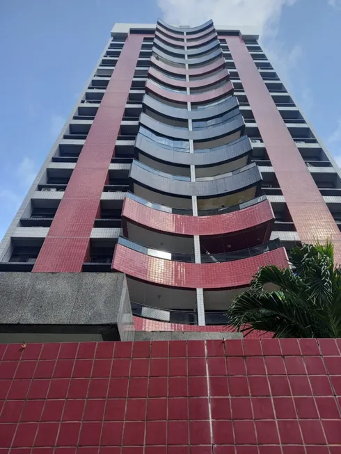 Foto 1 de Apartamento com 3 Quartos à venda, 122m² em Pina, Recife