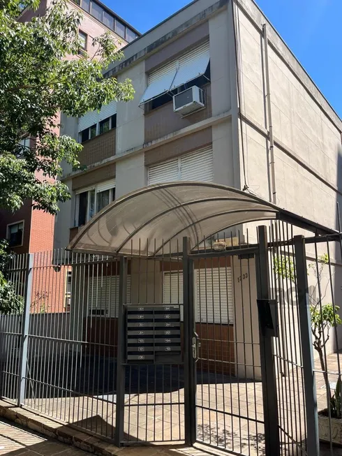 Foto 1 de Apartamento com 1 Quarto à venda, 50m² em São João, Porto Alegre