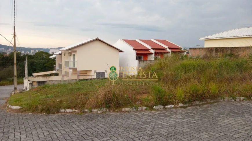 Foto 1 de Lote/Terreno à venda, 331m² em Potecas, São José