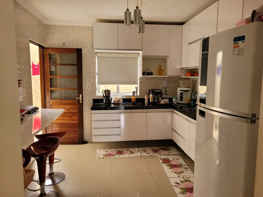 Foto 1 de Casa com 3 Quartos à venda, 120m² em Jacintinho, Maceió