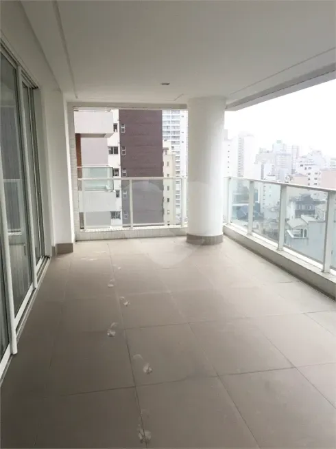 Foto 1 de Apartamento com 4 Quartos à venda, 270m² em Higienópolis, São Paulo